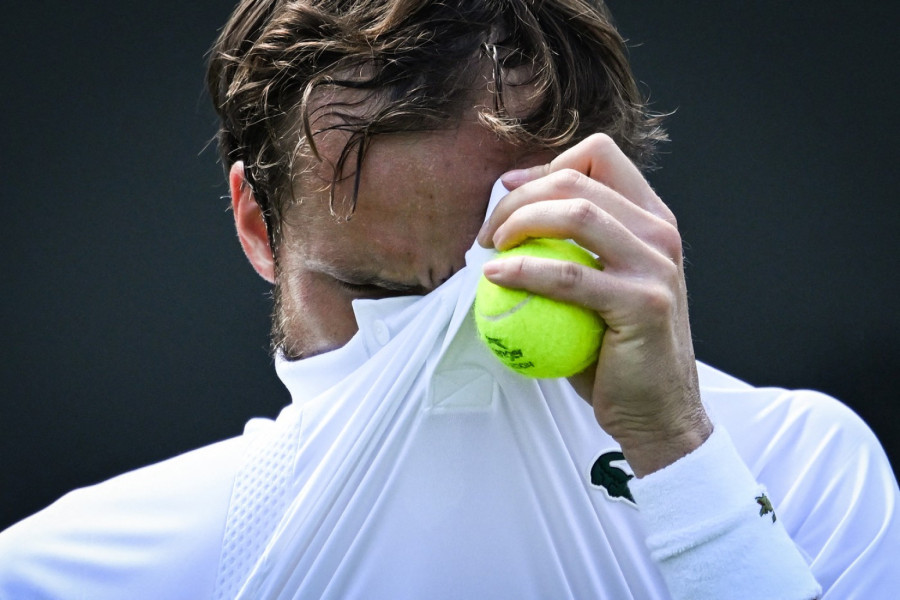 Od velike trojke do velike katastrofe