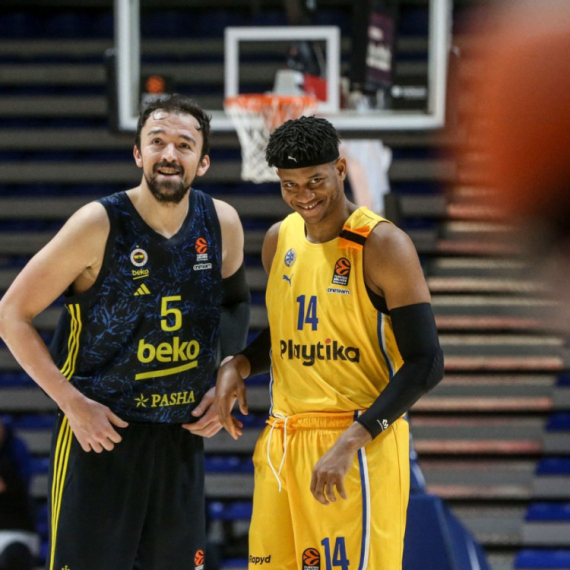 Zvezda na pragu novog pojačanja – stiže još jedan centar