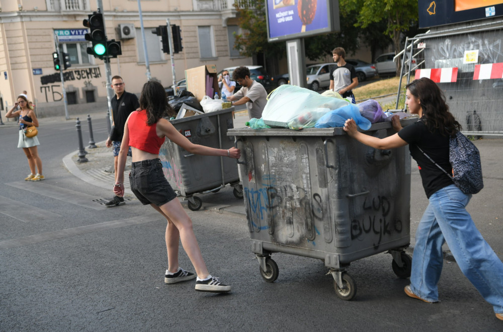 Brnabić: Blokaderi odbijaju dijalog jer nemaju program; Spremni su isključivo za razgovore sa strancima