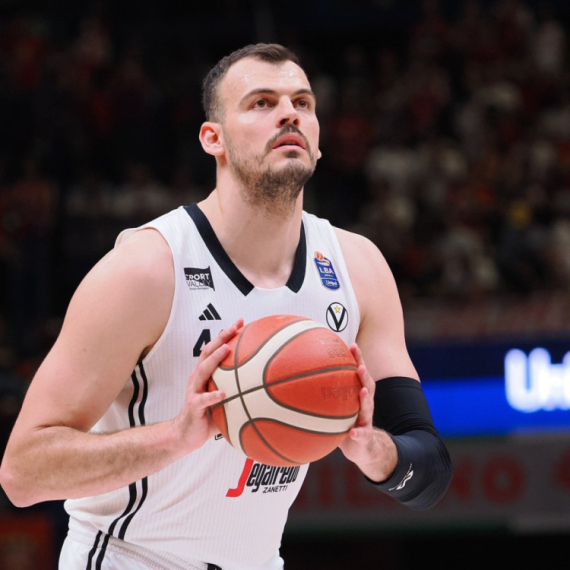 Alimpijević dovodi Žižića