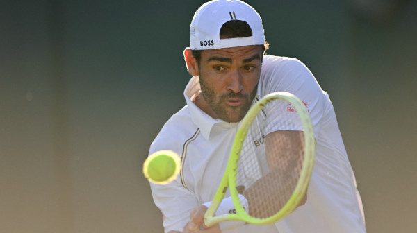 Finalista Vimbldona ispao na startu!