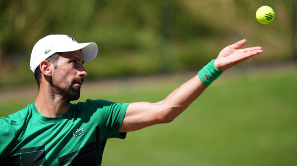 Odložen Đokovićev meč