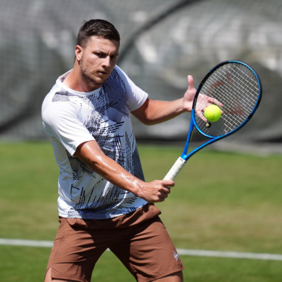 Drama u pet setova: Kecmanović izbacio Amerikanca!