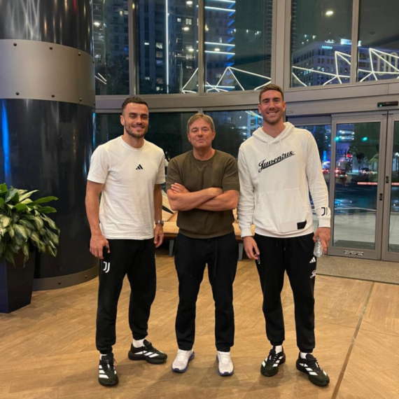 Piksi posetio Vlahovića i Kostića pred Real