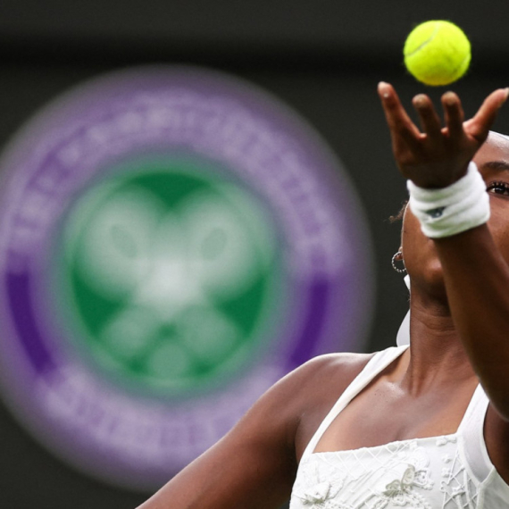 Još jedna senzacija i debakl No.2 na Vimbldonu!