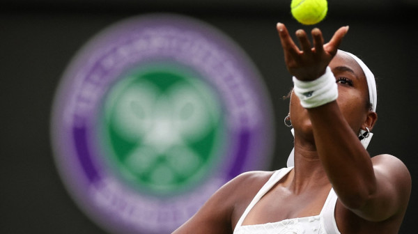 Još jedna senzacija i debakl No.2 na Vimbldonu!