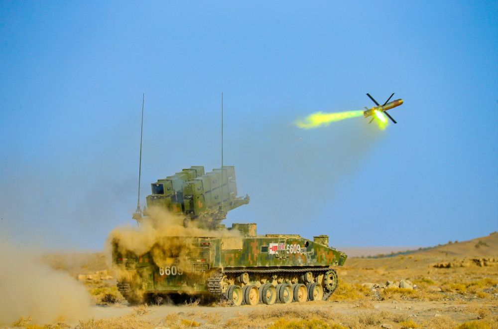 Kinezi predstavili dronove koji se ispaljuju iz projektila