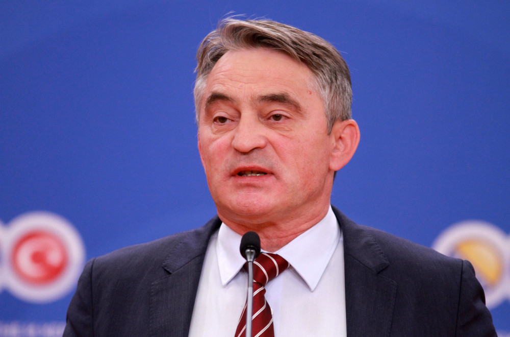 Komšić povodom tragedije u Tuzli: Teško je naći reči utehe, tuga pogađa celu zajednicu