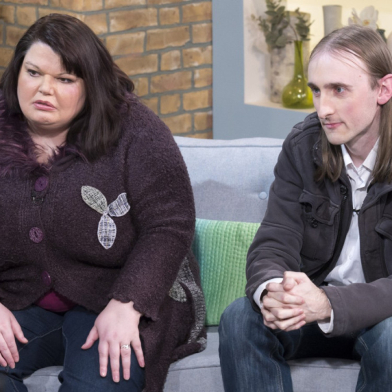 Ovo je najposesivnija žena na svetu: Muža svakog dana tera na poligraf FOTO/VIDEO