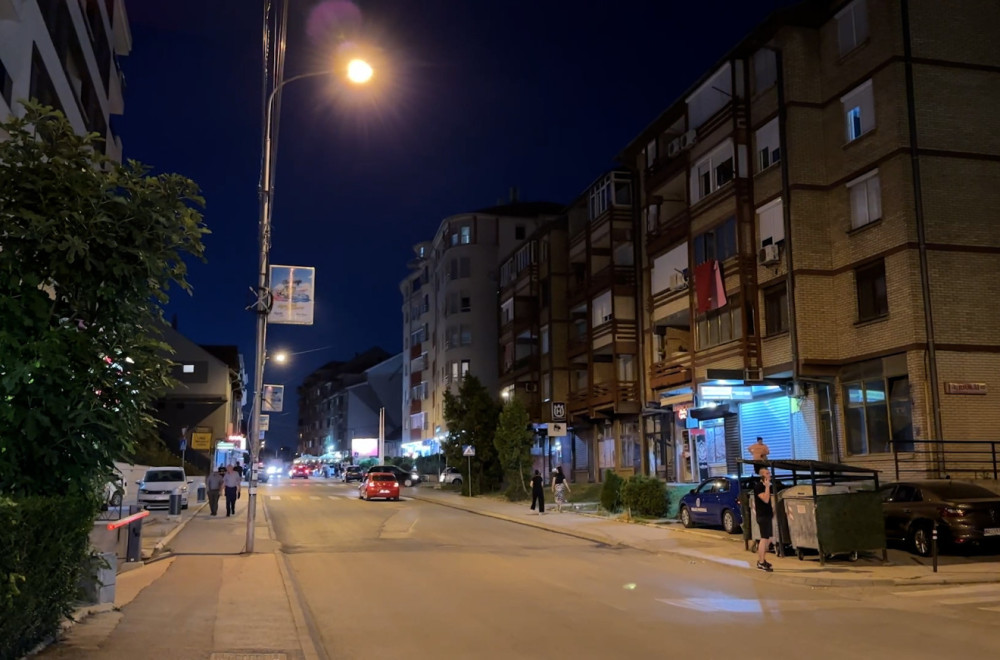 Dete palo sa petog sprata; Užas u Novom Pazaru FOTO