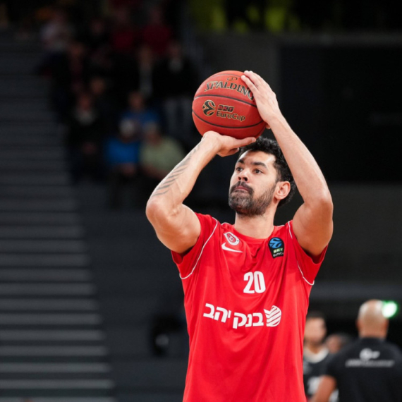 Pariz sanira egzodus