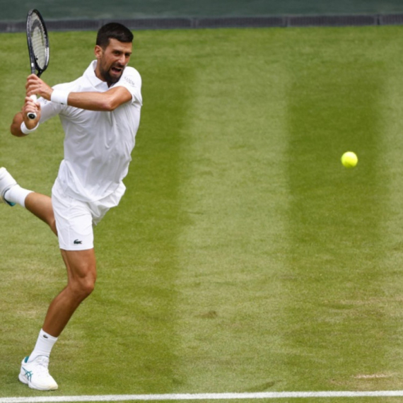 Đoković sa Italijanom brusi formu za srpski derbi FOTO