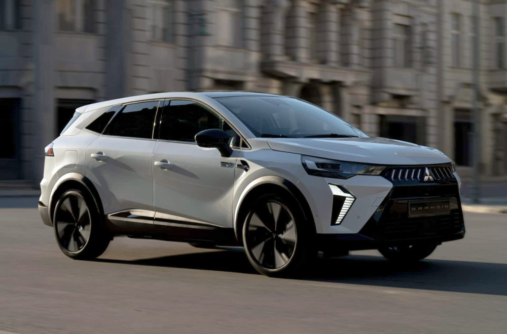 Mitsubishi Grandis: Novi hibridni SUV za Evropu krije francusko poreklo FOTO