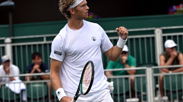 Nova senzacija u Novakovom delu žreba – spasao tri meč lopte, pa slavio u super taj-brejku