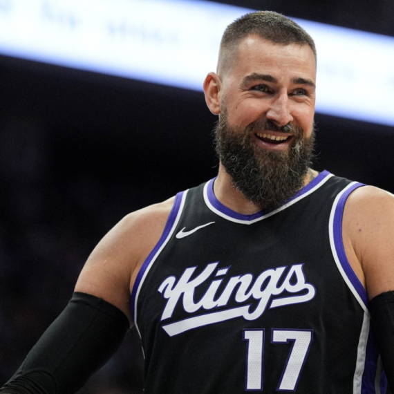 Valančunas sleteo u Atinu FOTO