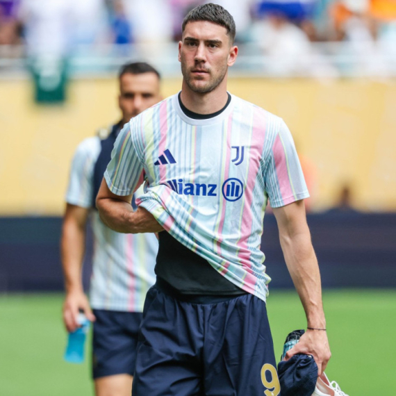 Francuz udario na Vlahovića: "Okružen je pohlepnim agentima"