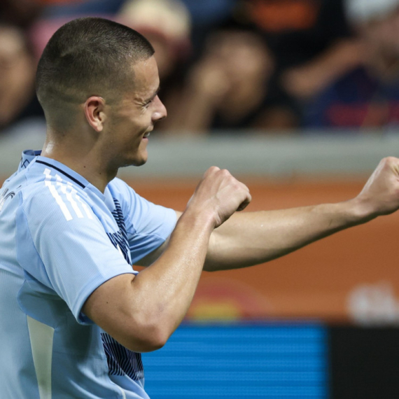 Joveljić opet pogodio, ali se Bukari na kraju radovao