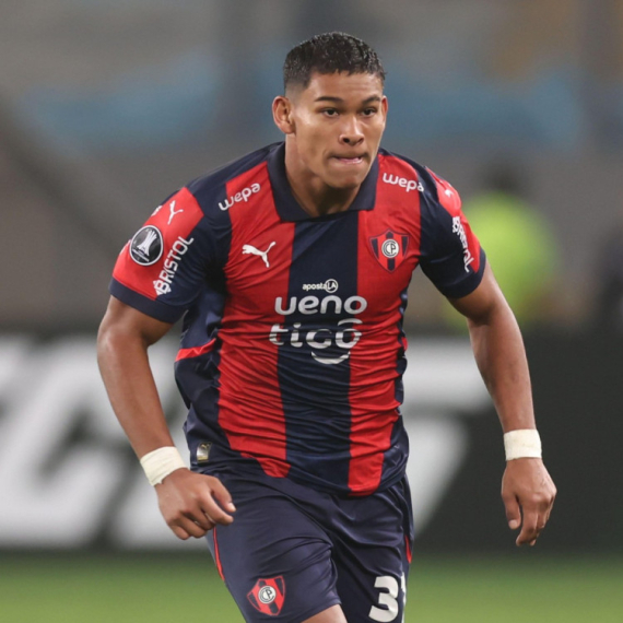 Junajted angažovao anonimusa iz Paragvaja