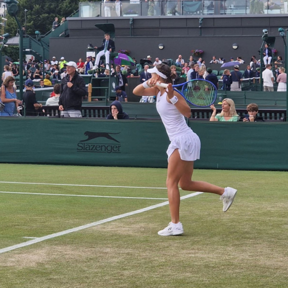 Teodora Kostović uz turbulencije do drugog kola Vimbldona