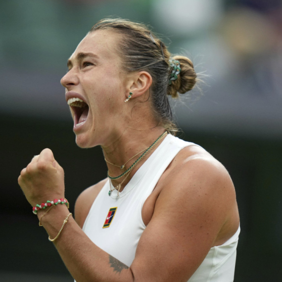 Sabalenka se dobro preznojila za četvrtfinale Vimbldona