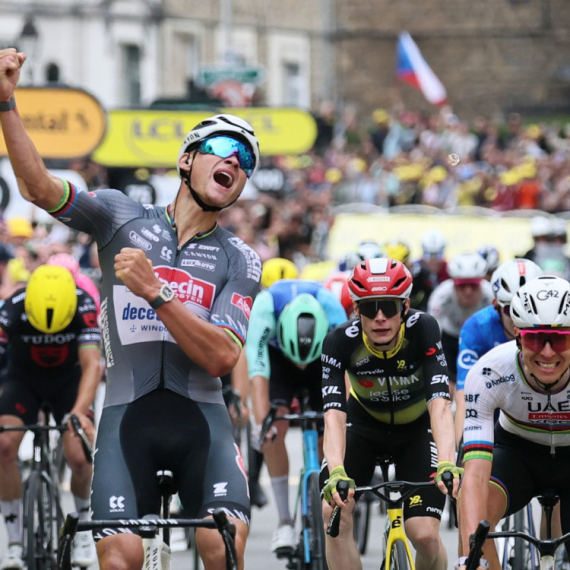 Van der Pul osvojio etapu i preuzeo čelo Tur d'Fransa