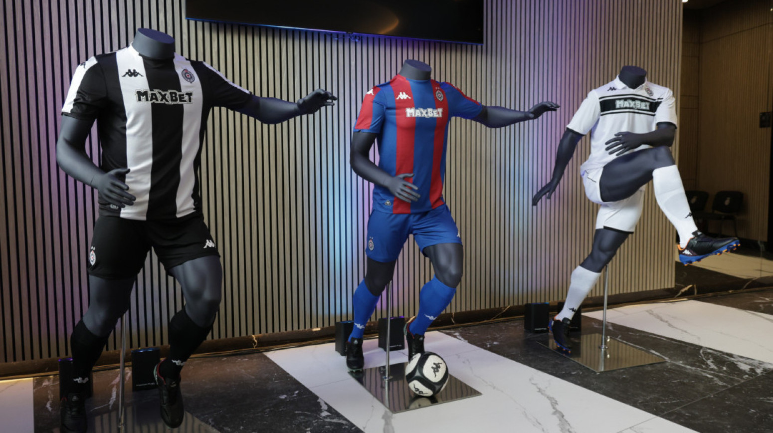 Partizan predstavio nove dresove FOTO