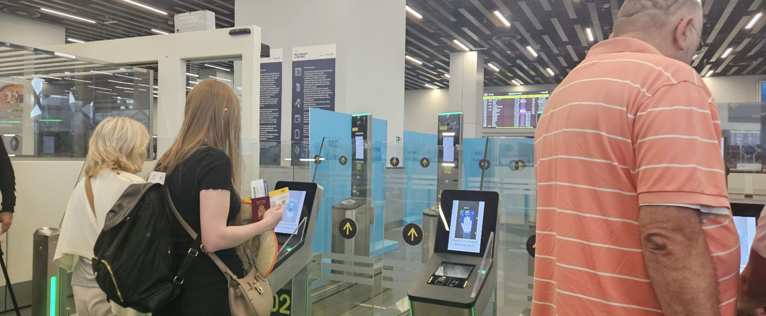 Aerodrom Malta ukida ograničenje za unos tečnosti u avion: Pogledajte gde još važe nova pravila