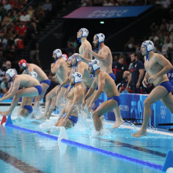 Vaterpolo spektakl u Singapuru: Srbija i ostatak Evrope žele svetski tron