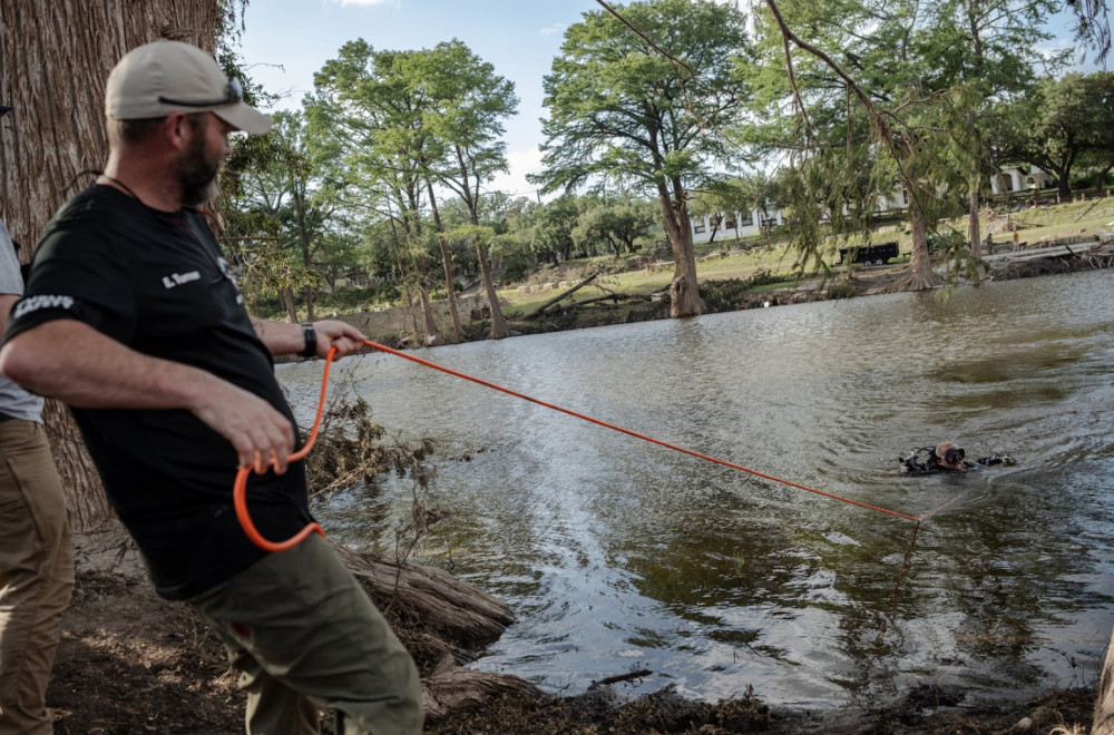 Tramp proglasio vanredno stanje: Najmanje 129 mrtvih FOTO/VIDEO