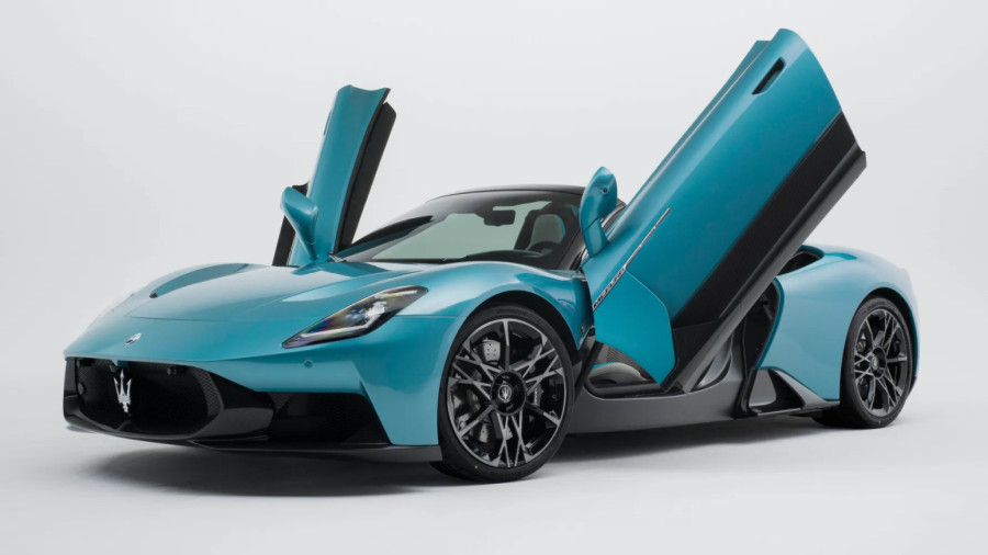 Maserati prodaje sat skuplji od automobila: Košta više od modela Grecale FOTO