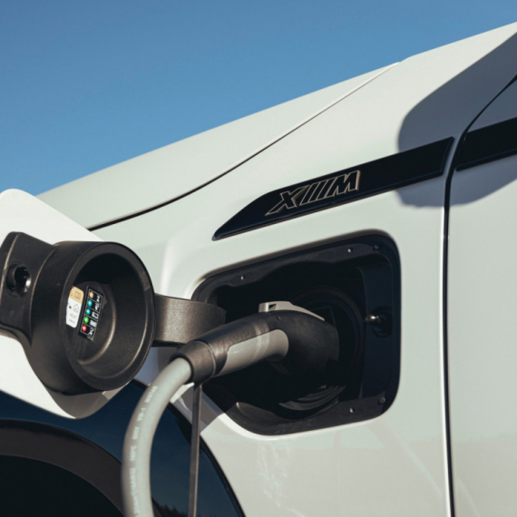 Plug-in hibridi razotkriveni: Emisije CO2 čak pet puta veće nego na testovima