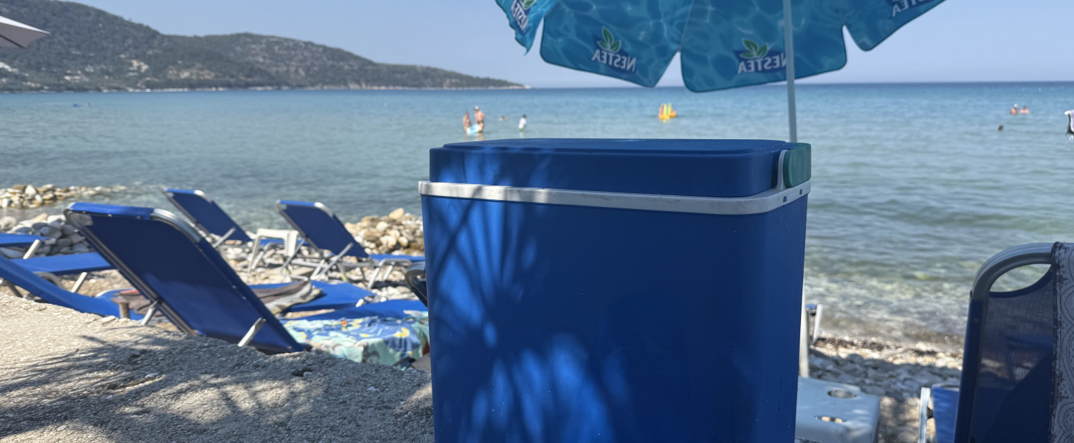 Crnogorci opleli po paradajz turistima, stigao im odgovor: Dođete u Beograd i živite 15 godina u Studenjaku