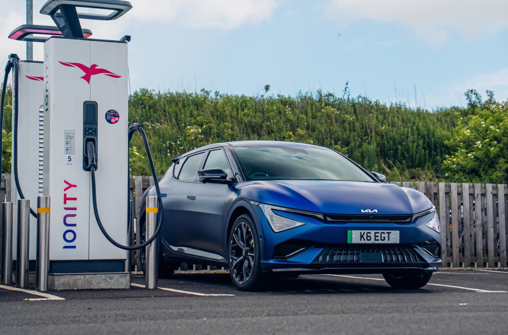 Evo koji električni automobili i plug-in hibridi imaju najbolje baterije