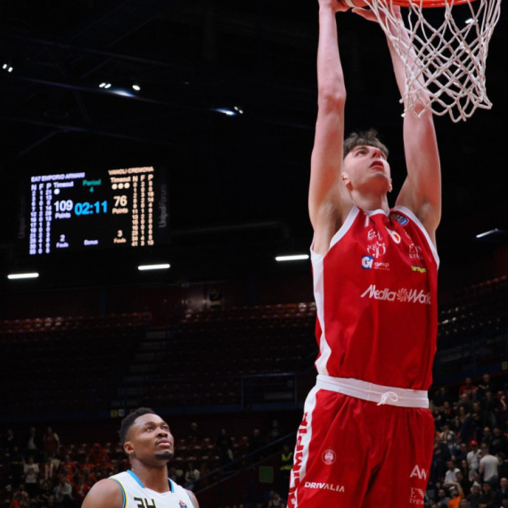 Mega dovela 18-godišnjeg Italijana