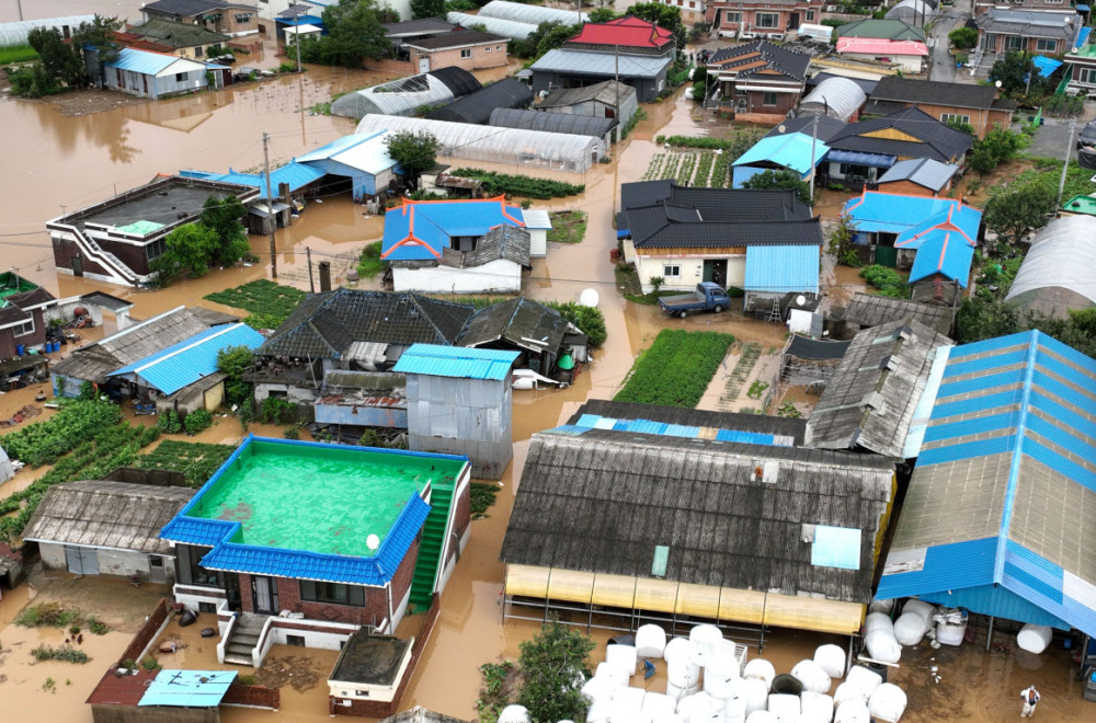 Apokalipsa: Hiljade ljudi hitno evakuisano, škole zatvorene; Ima mrtvih FOTO/VIDEO