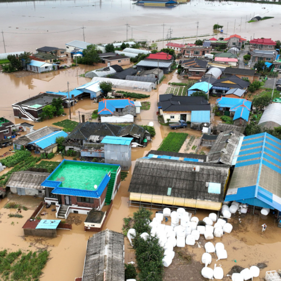 Apokalipsa: Hiljade ljudi hitno evakuisano, škole zatvorene; Ima mrtvih FOTO/VIDEO
