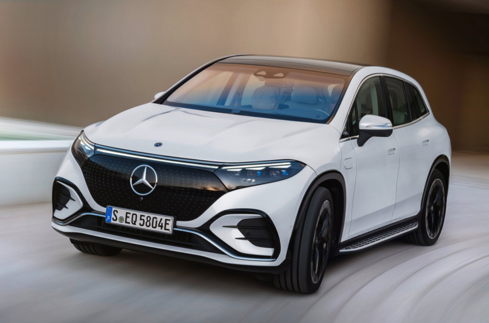 Mercedes obustavlja proizvodnju EV u Americi i spušta cene za desetine hiljada dolara