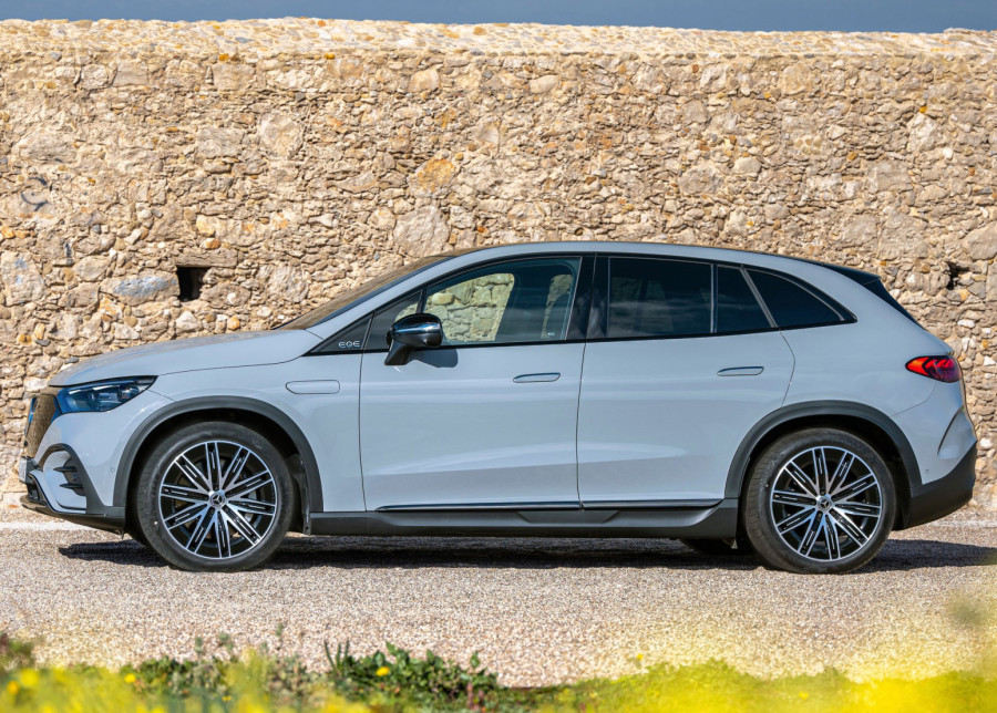 Mercedes obustavlja proizvodnju EV u Americi i spušta cene za desetine hiljada dolara