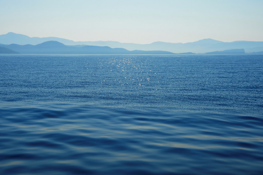 Skok u more, skok u problem: Grci počeli da pišu kazne