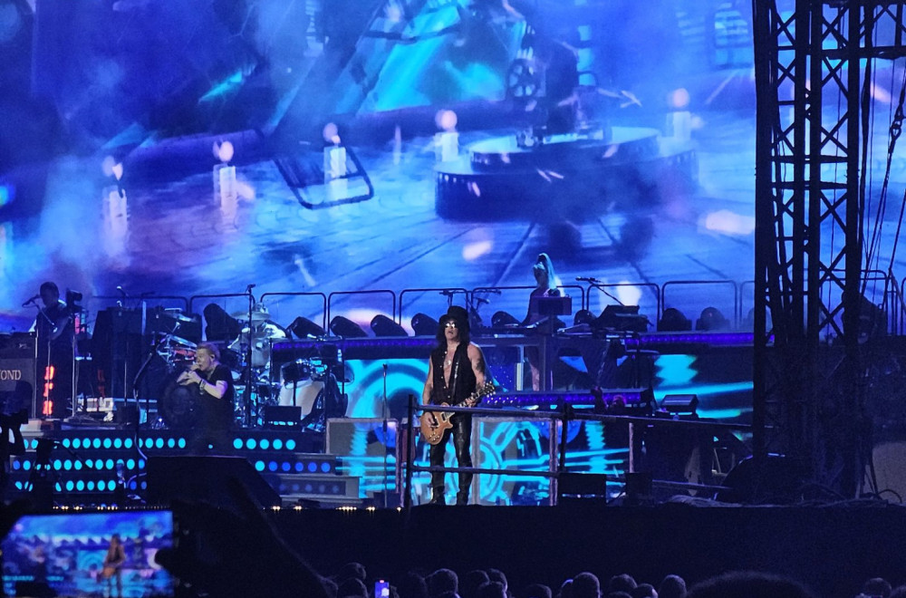 Guns N' Roses se zahvalio Beogradu: Objavili uspomene sa koncerta na Ušću FOTO/VIDEO