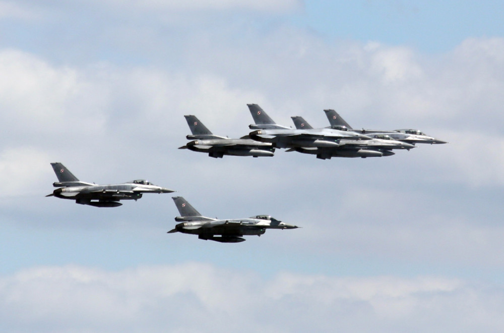 NATO podigao avione; Rusi preleteli granicu