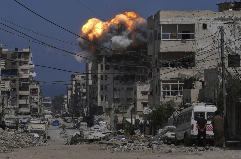 Napad je izveden: Odzvanjala artiljerijska paljba; "Situacija je ekstremno kritična"