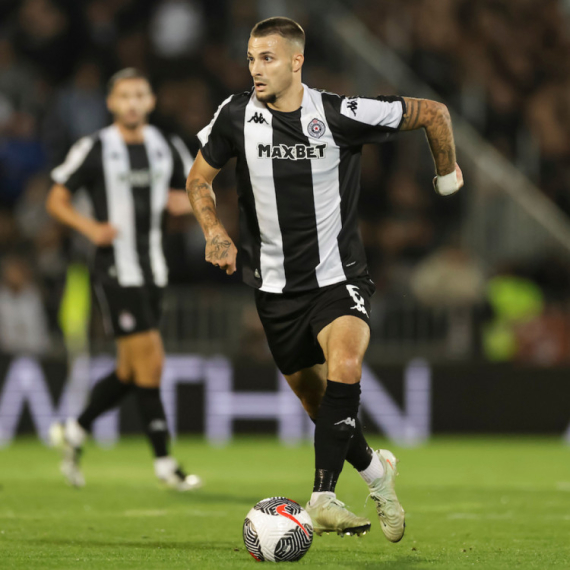 Veliki udarac za Partizan – bez štopera više od mesec dana