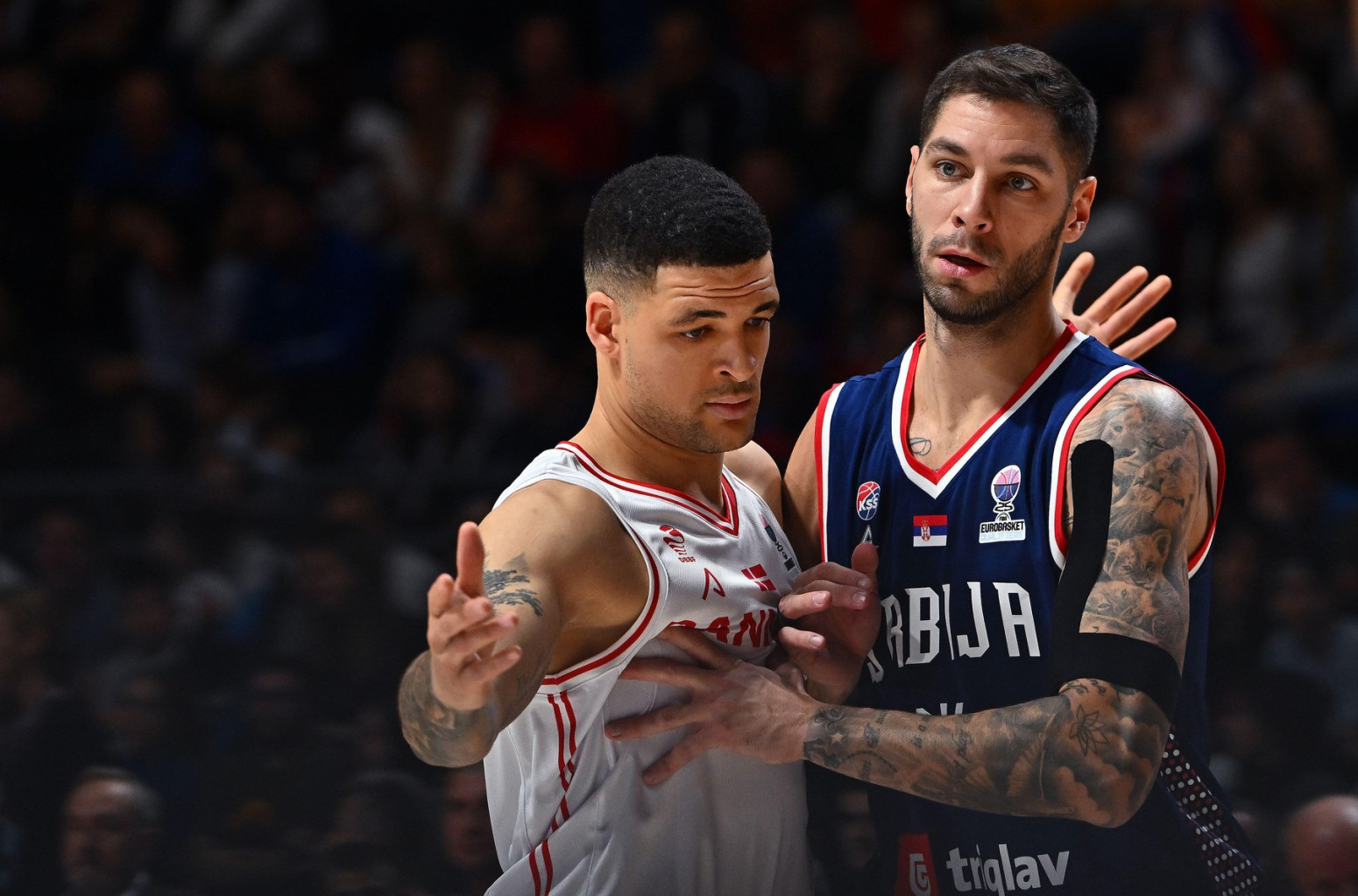 Šta nam to Stefan Jović poručuje? FOTO