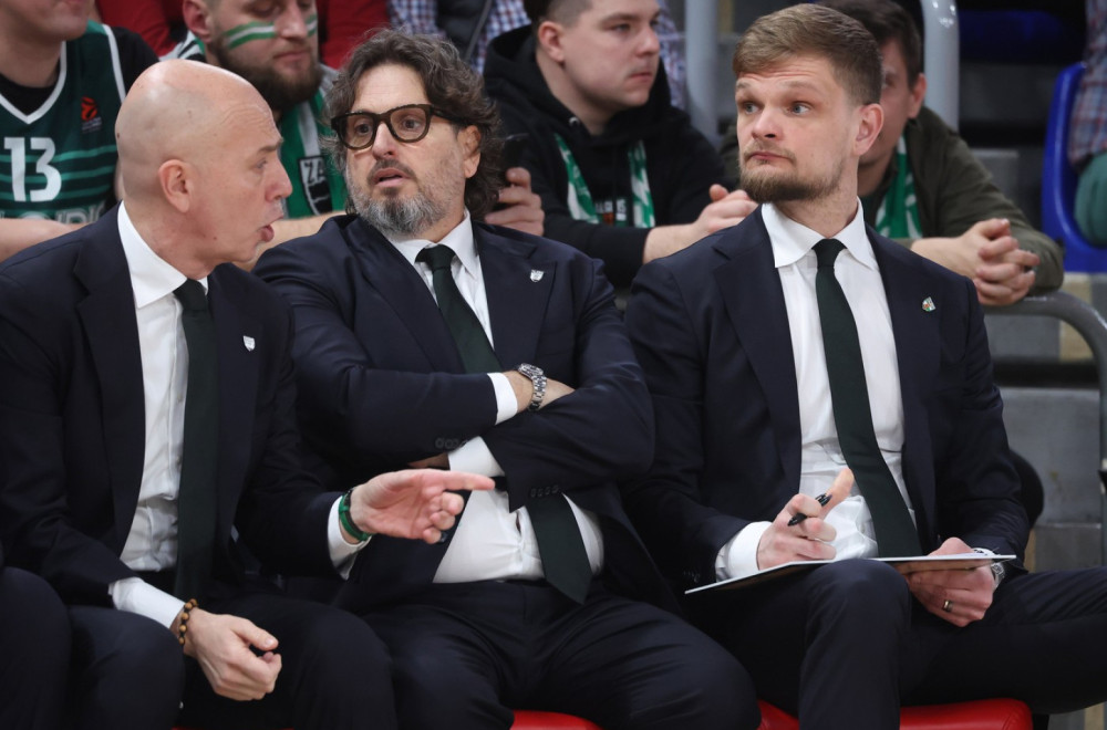 Petar Božić dobio zamenu u Londonu