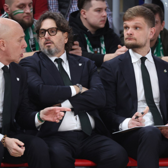 Petar Božić dobio zamenu u Londonu