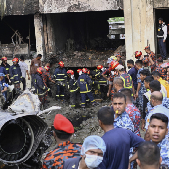 Katastrofalan broj mrtvih: 27 FOTO