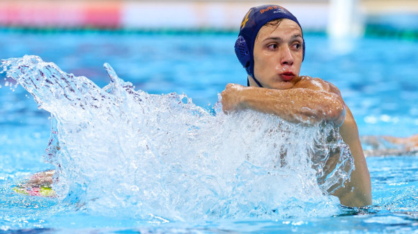 Ma, ko je autsajder? Savićeve "ajkule" razbile svetskog vicešampiona!