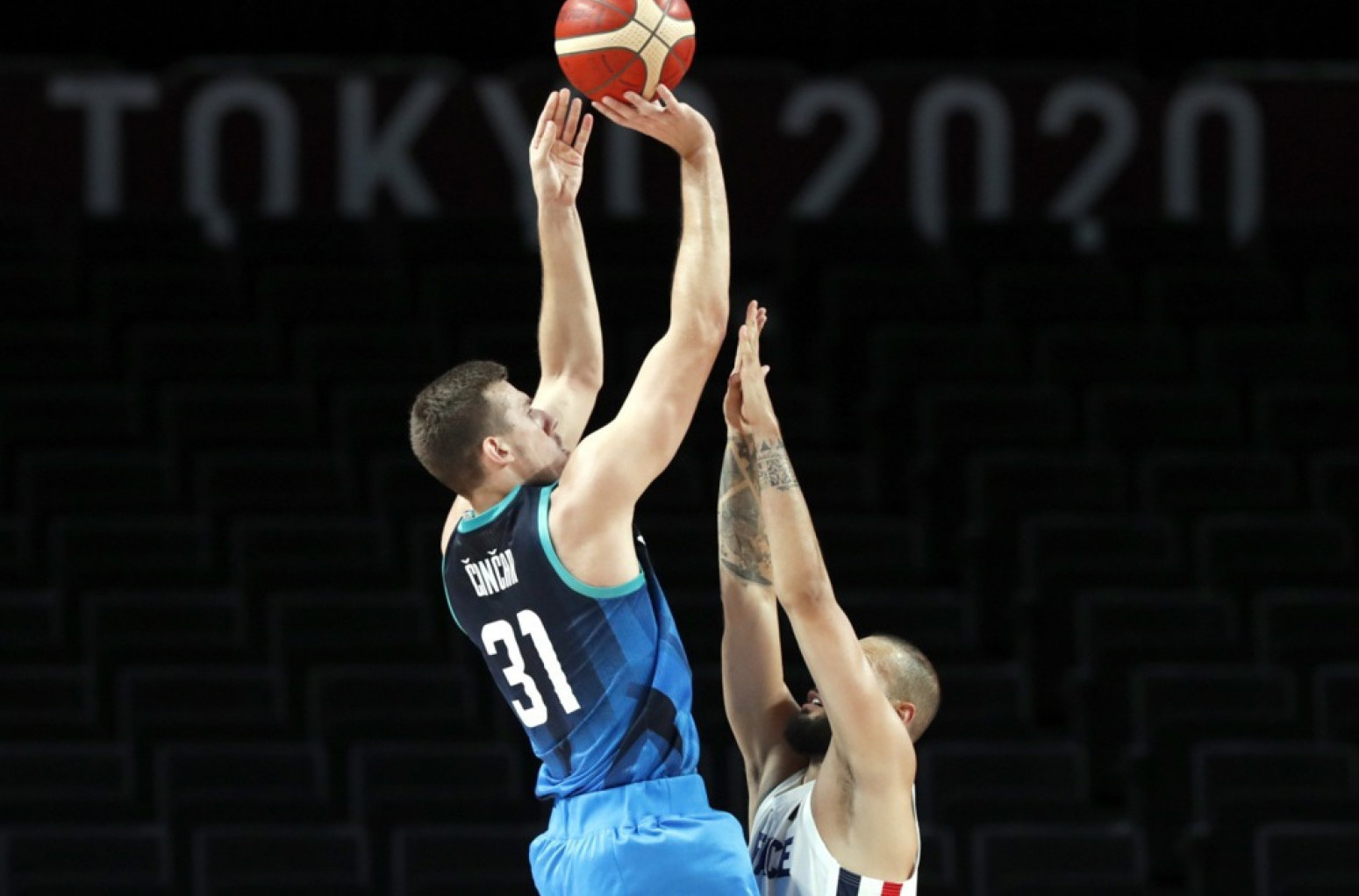 Jokićev veliki prijatelj potpisao za Armani