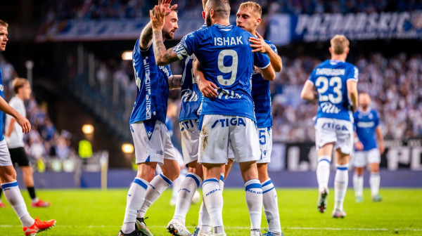 Crveni, četiri penala i "sedmica"  – Zvezda već zna narednog rivala u LŠ kvalifikacijama!